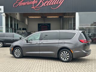 Chrysler Pacifica Touring L 3.6 V6 Pentastar 162kW