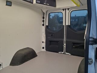 Mercedes-Benz Sprinter 140kW
