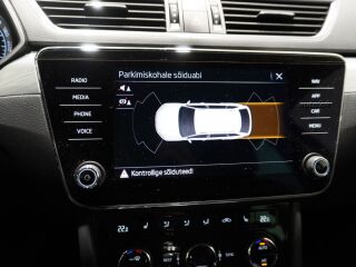 Skoda Superb AMBITION COMBI 4X4 2.0 TDI 147kW