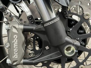 QJ Motor SRT 600 SX kohvritega 41kW