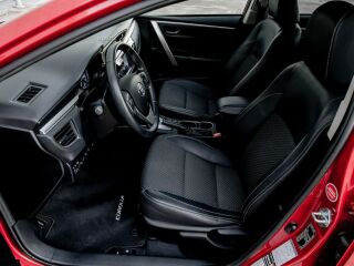 Toyota Corolla 1.6 97кВ