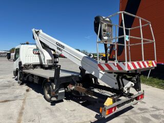 Nissan NT 400 4x2 90kW