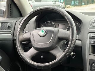 Skoda Octavia 1.2 R4 77кВ