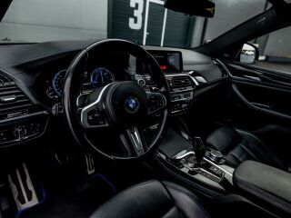 BMW X4 M-Paket 3.0 240kW