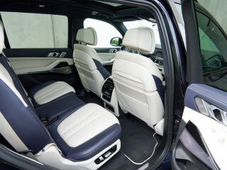 BMW X7 M50 Individual Exclusive 3.0 R6 294кВ