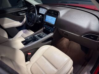 Jaguar F-Pace 2.0 177kW