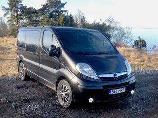 Opel Vivaro Tour Stealth Camper Autoelamu 2.0 CDTI 84кВ