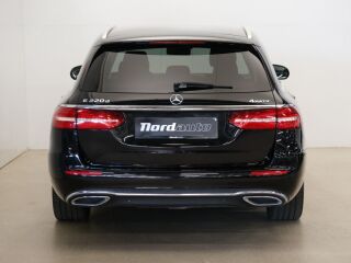 Mercedes-Benz E 220 d Avantgarde 4matic 2.0 143kW