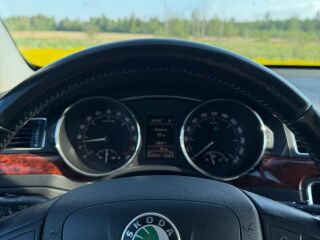 Skoda Superb 2.0 R4 TDI 103kW