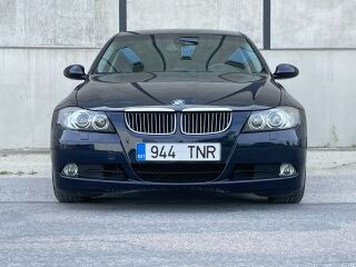 BMW 330 3.0 190kW
