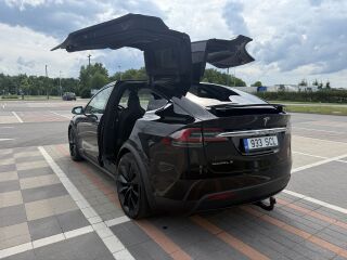 Tesla Model X 100D 158кВ