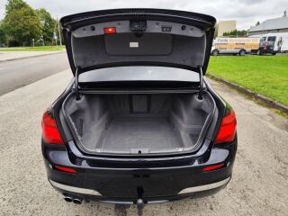 BMW 730 M Sports Package 3.0 3,0D 190кВ