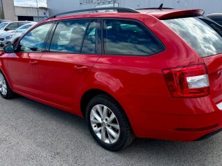 Skoda Octavia Combi 1.6 TDI 85kW