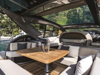 Cranchi M 44 HT