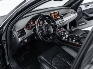 Audi A8 Luxury Comfortline W12 LOOK 3.0 184kW