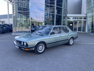 BMW 525 2.5 110kW