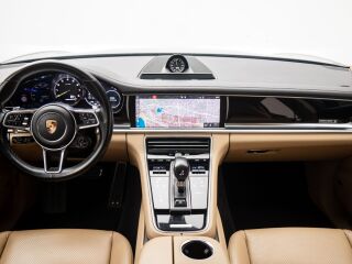 Porsche Panamera 4 E-Hybrid 2.9 243kW