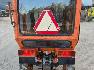 Minitraktor KUBOTA B7100 4WD