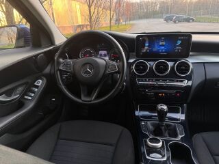Mercedes-Benz C 180 d - Avantgarde - Comfort Package - EcoDrive 1.6 85кВ