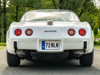 Chevrolet Corvette C3 5.7 V8 168kW