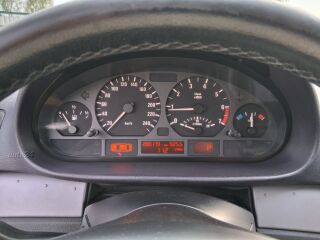 BMW 318 2.0 105kW
