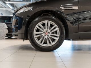 Jaguar F-Pace Prestige AWD 2.0 132kW