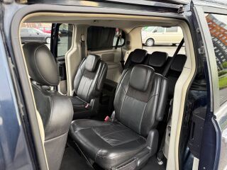 Chrysler Grand Voyager Platinum Stow&Go Limited Edition 2.8 120kW
