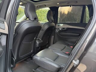 Volvo XC90 ULTIMATE BRIGHT 7 LUXURY XENIUM FULL 2.0 AWD B5 KERS Mild Hybrid 173kW