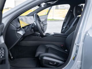 BMW i5 eDrive40 250kW