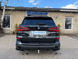 BMW X5 45e xDrive M-PAKETT PLUG-IN 3.0 210кВ