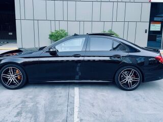 Mercedes-Benz E 300 2.0 225kW