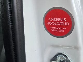 Toyota RAV4 Luxury PLUS Multidrive S Pearl White 2.0 129кВ