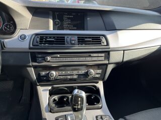 BMW 525 M-pakett 3.0 R6 150kW