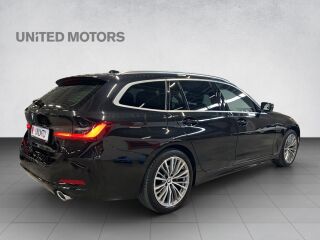 BMW 320 d xDrive Touring LCI 2.0 R4 140kW