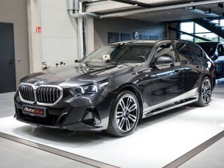 BMW 520 xDrive M-Sportpakett Touring MHEV SHADOWLINE 2.0 145kW