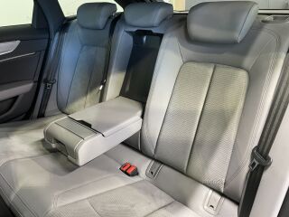 Audi A6 Avant 55TFSI e quattro S-Line Facelift 2.0 195kW