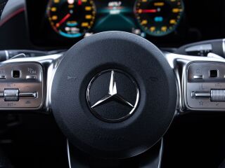 Mercedes-Benz EQC 400 AMG disain / designo / 145kW
