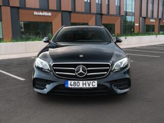 Mercedes-Benz E 400 AMG Night Pack 4 Matic 3.5 245кВ