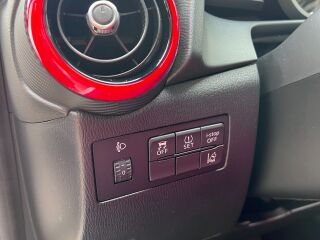 Mazda 2 1.5 66кВ