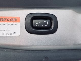 Mitsubishi Outlander Executive 4x4 7k 2.3 R4 TDi 110кВ