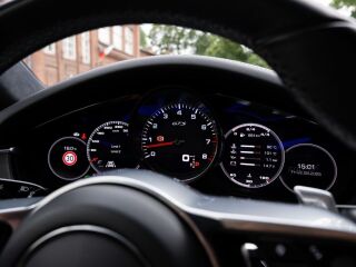 Porsche Panamera GTS 4.0 V8 338kW