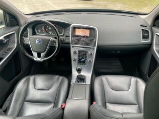 Volvo XC60 Classic Summum AWD 2.4 D4 140kW