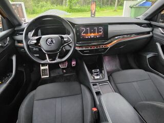 Skoda Octavia Combi Elegance 1.5 TSI mHybrid 110кВ