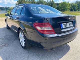 Mercedes-Benz C 200 2.1 100kW