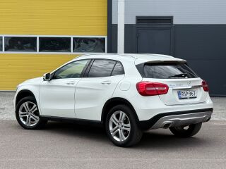 Mercedes-Benz GLA 200 Avantgarde 2.1 100кВ