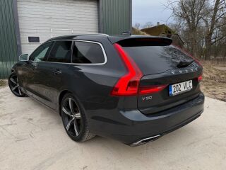 Volvo V90 R-Design AWD 2.0 D5 173kW