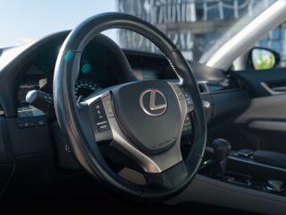 Lexus GS 450h Executive + Mark Levinson 3.5 V6 215kW