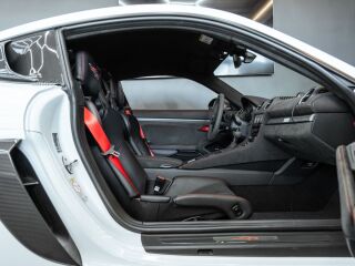 Porsche 718 Cayman GT4RS Weissach 4.0 368kW