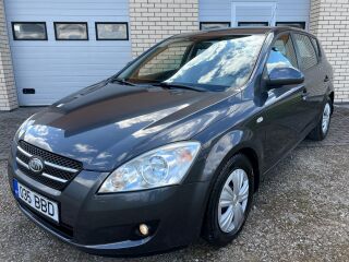 Kia Ceed EX 1.4 16v Doch 80kW