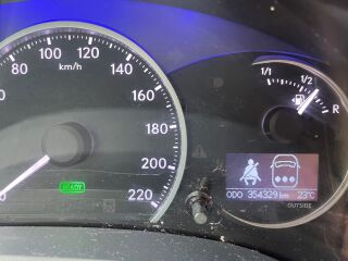 Lexus CT 200h 1.8 73kW